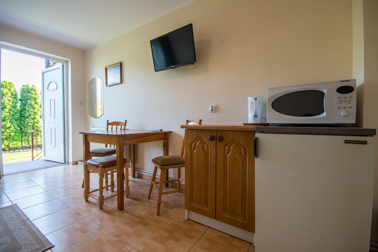 Jan Pokoje Dziwnówek Apartamento Exterior foto