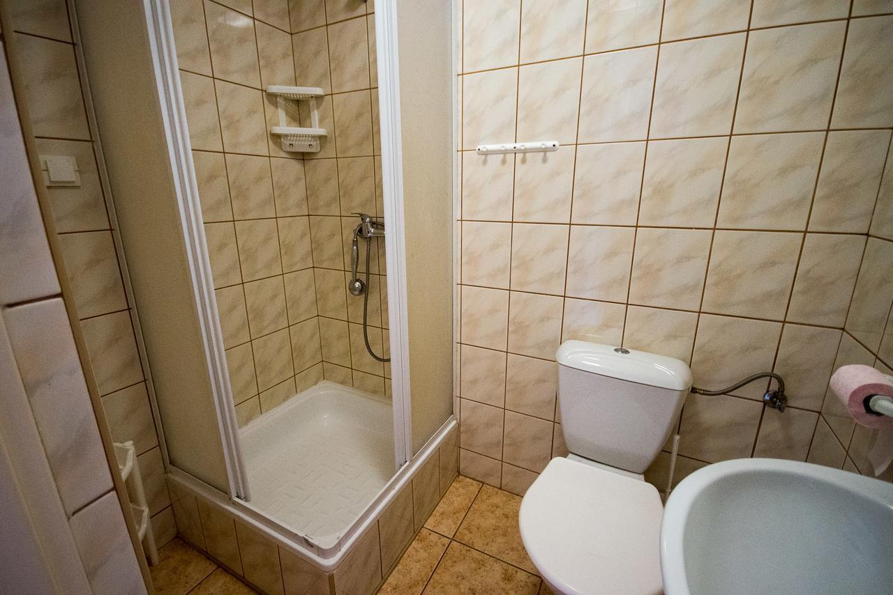Jan Pokoje Dziwnówek Apartamento Exterior foto