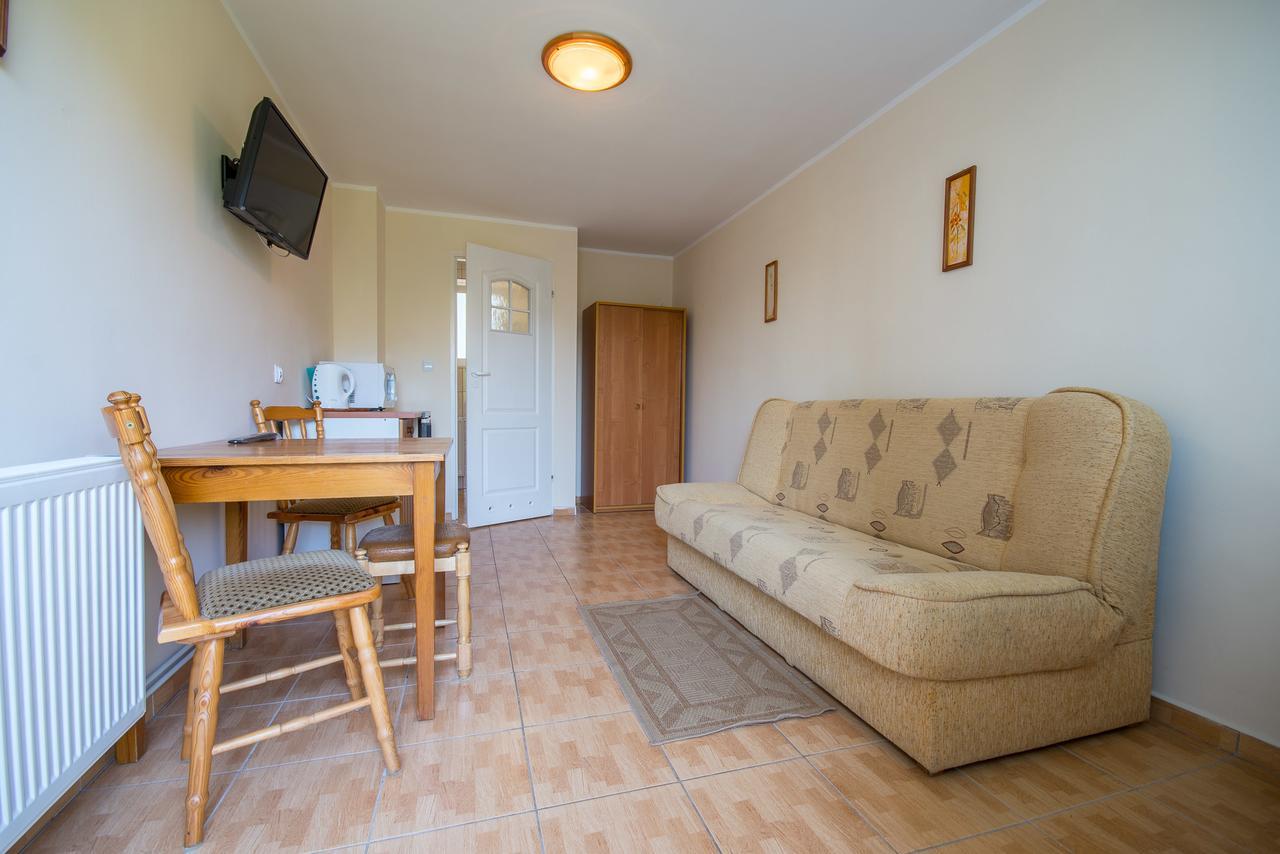 Jan Pokoje Dziwnówek Apartamento Exterior foto