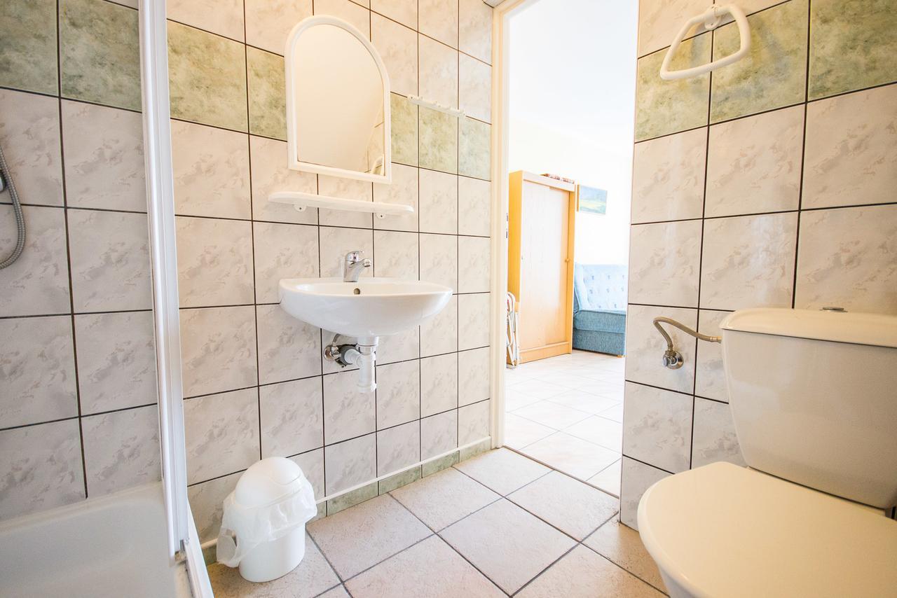 Jan Pokoje Dziwnówek Apartamento Exterior foto