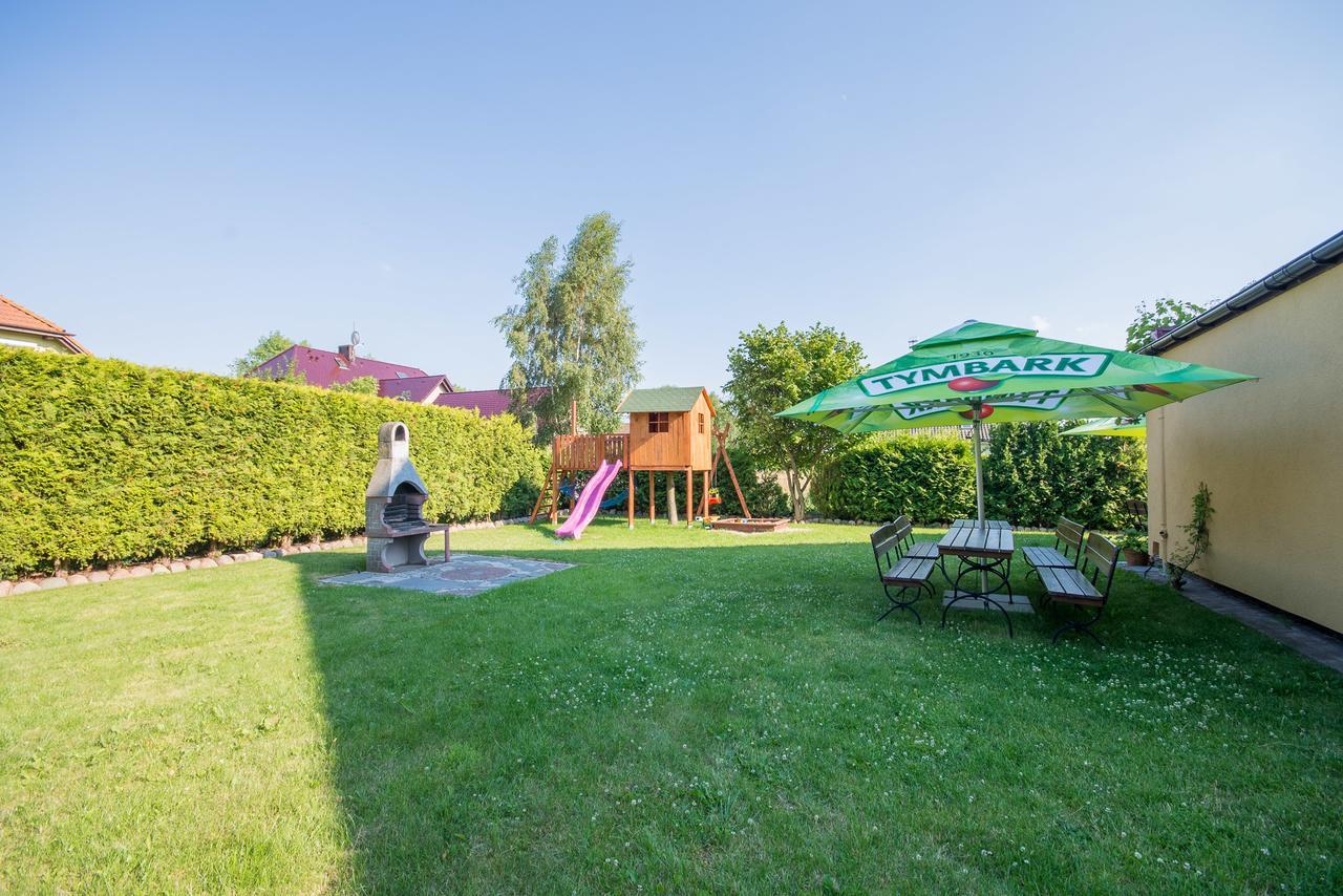 Jan Pokoje Dziwnówek Apartamento Exterior foto