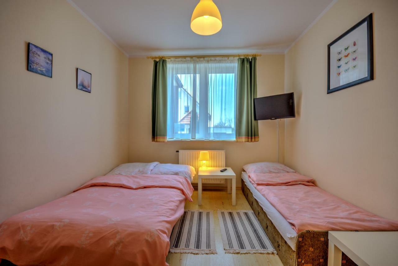 Jan Pokoje Dziwnówek Apartamento Exterior foto